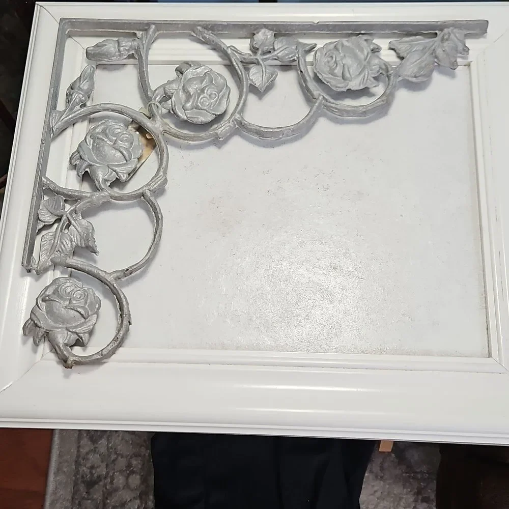 Decorative Floral Wrought Iron Corner Accents in Silver - Set of 2